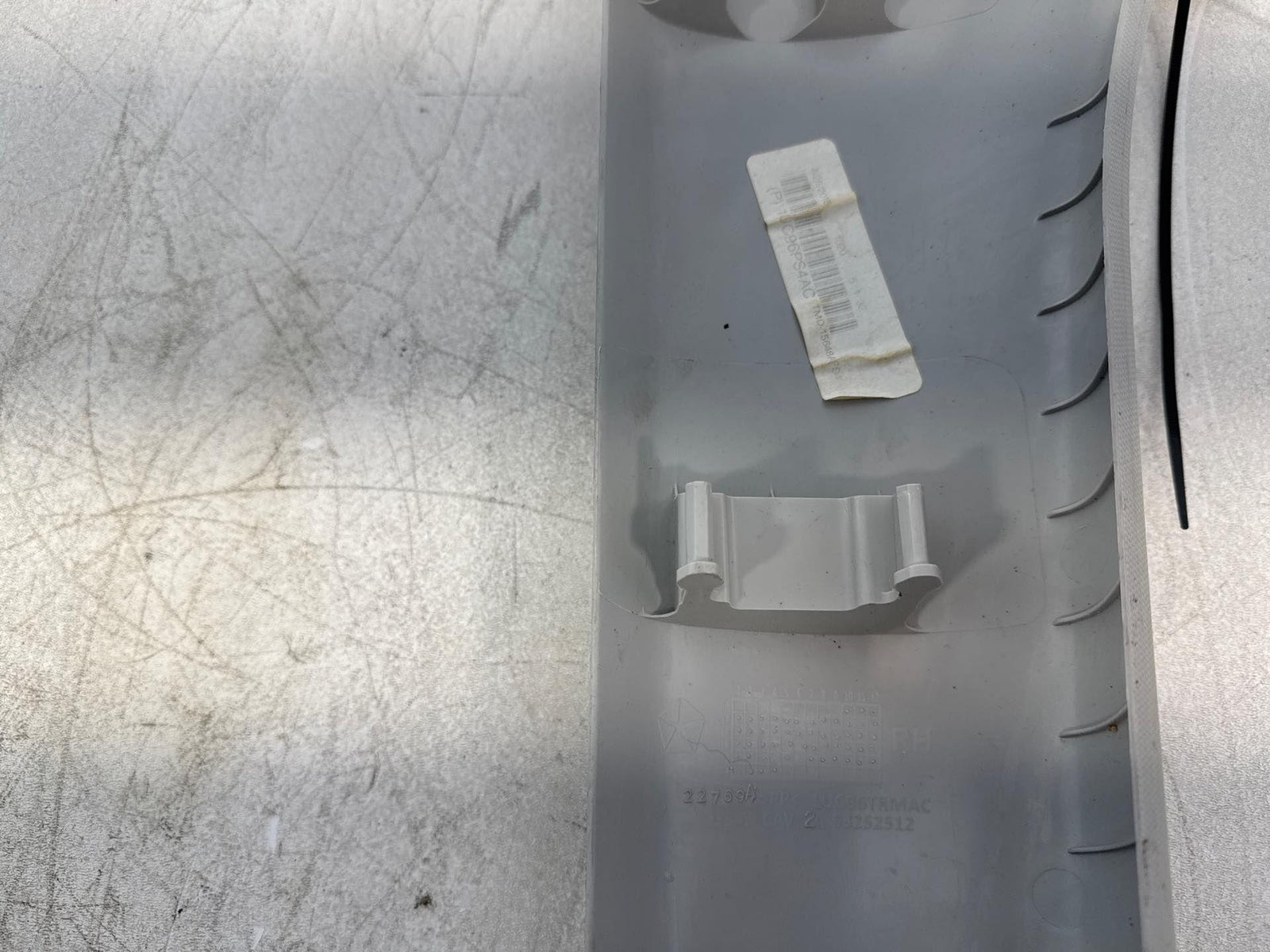 19-23 Jeep Cherokee Right Passenger Side A Pillar Trim Cover Panel 1Uc96Ps4Ac