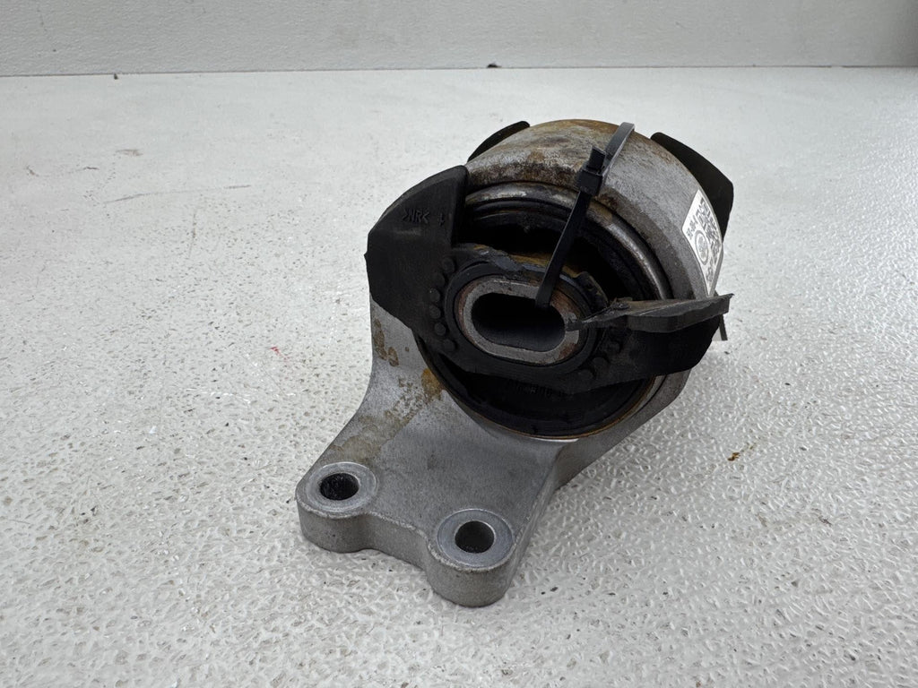 13-22 Land Range Rover Hse Transmission Rear Mount Support Bracket Oem