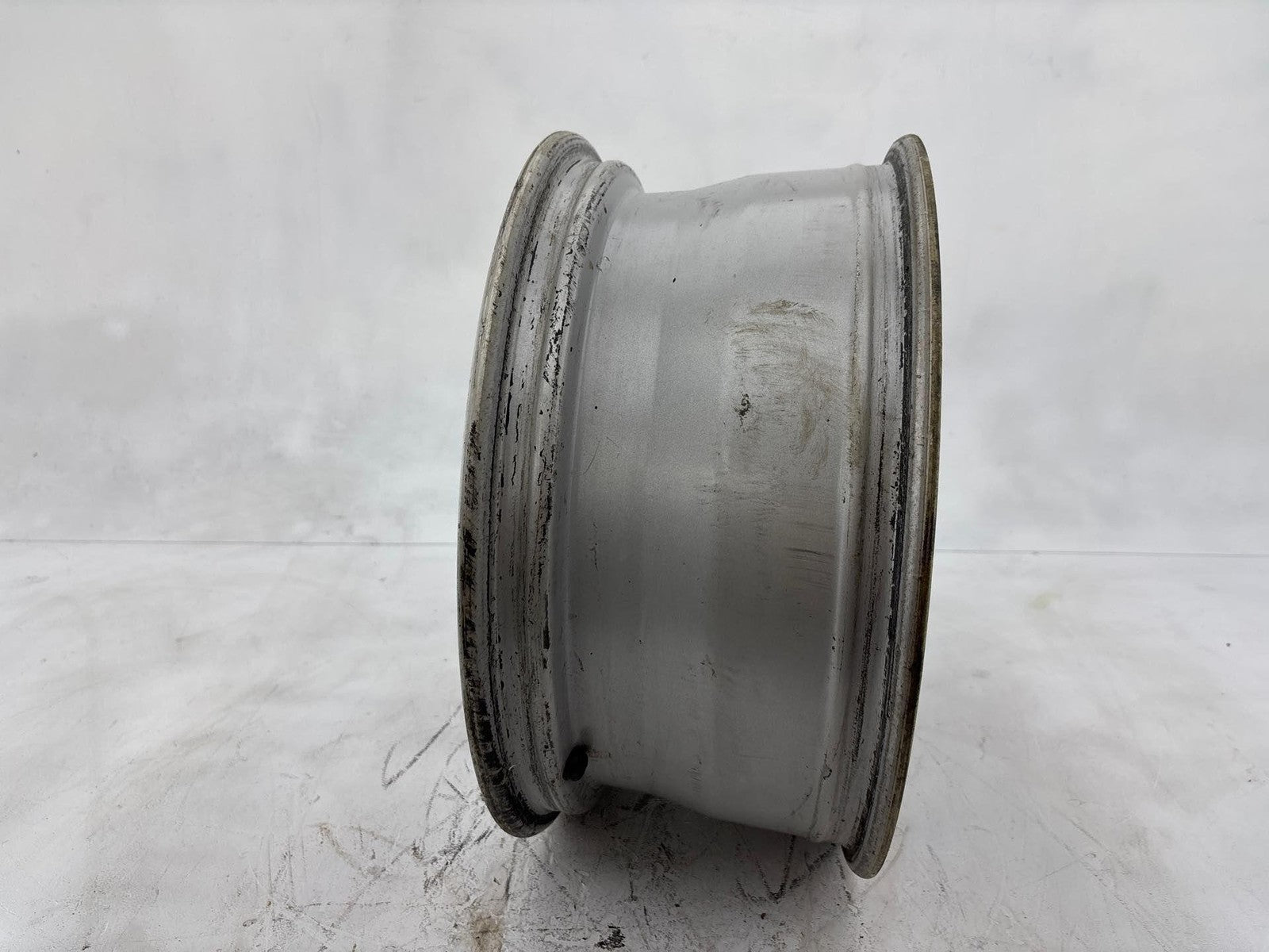 2000-2002 Audi S4 17X7.5 Wheel Rim 5 Lug 112Mm Oem