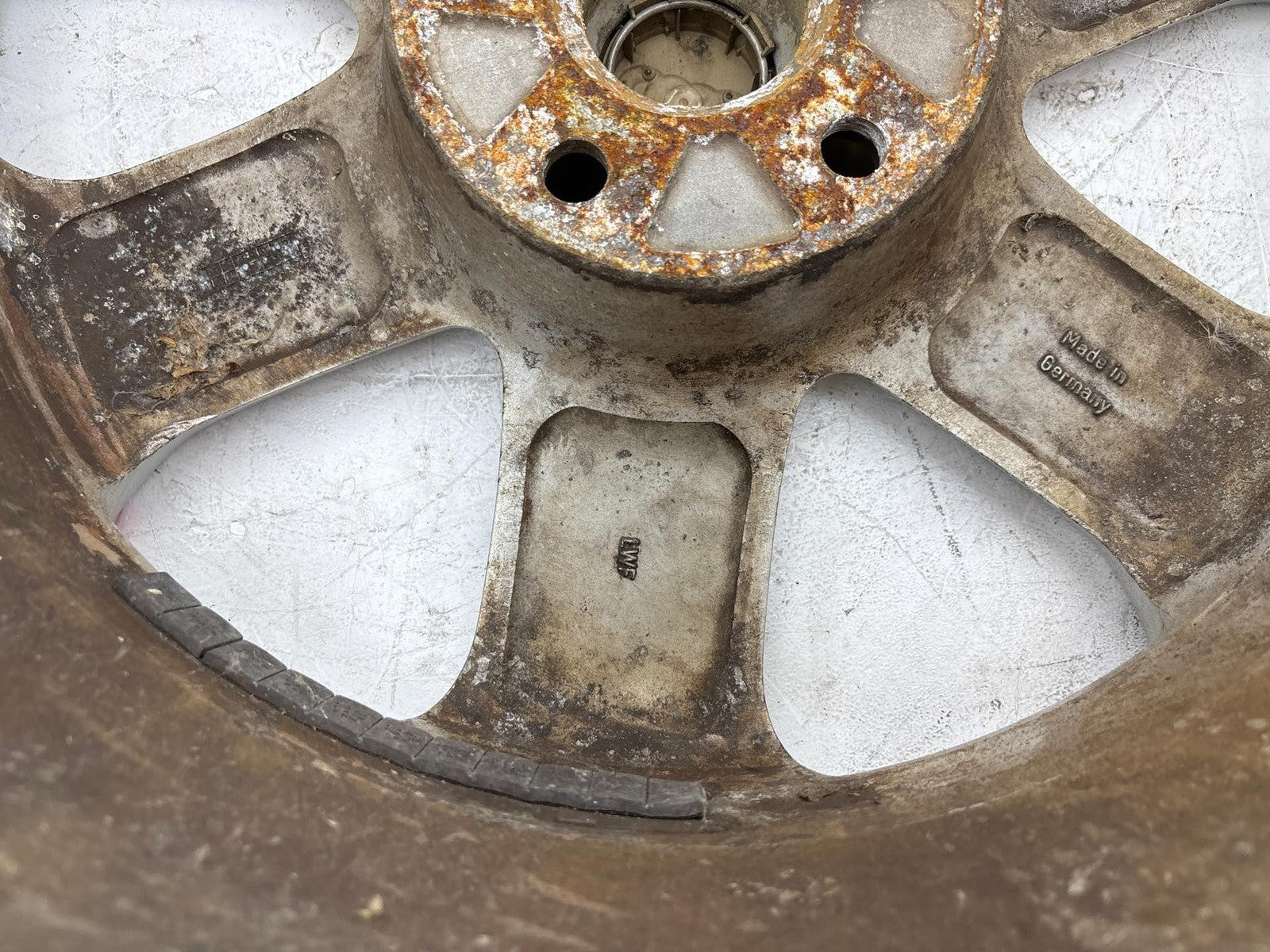 2000-2002 Audi S4 17X7.5 Wheel Rim 5 Lug 112Mm Oem