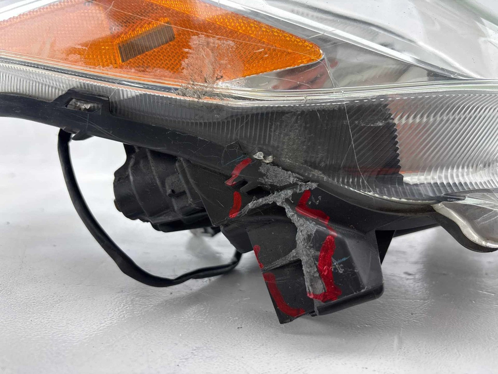 17-20 Mitsubishi Mirage G4 Front Passenger Side Headlight Assembly OEM