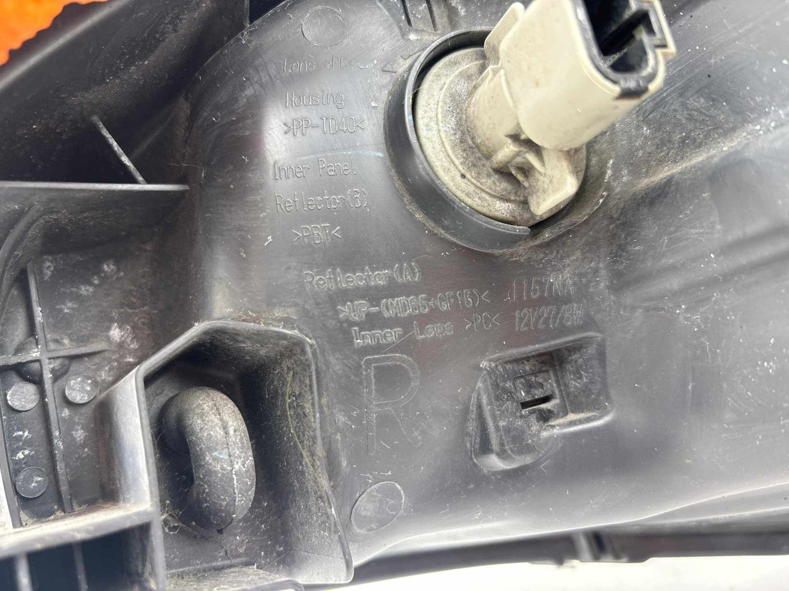 17-20 Mitsubishi Mirage G4 Front Passenger Side Headlight Assembly OEM