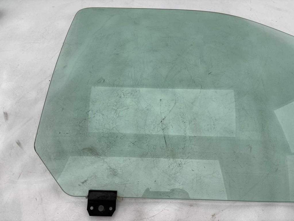 1999-2012 Ford F-350/250/450/550 Front Right Door Window Glass OEM