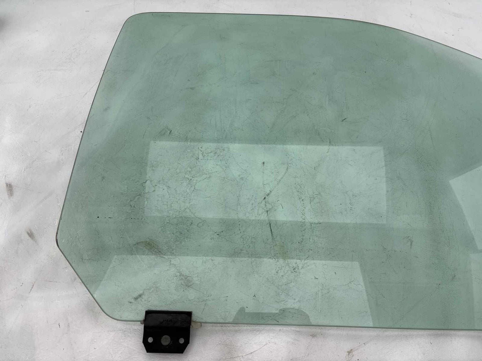 1999-2012 Ford F-350/250/450/550 Front Right Door Window Glass OEM