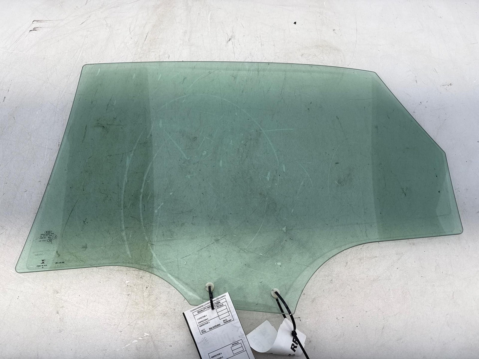 17-23 AUDI A4 QUATTRO - REAR Right DOOR Window Glass 8W5845206