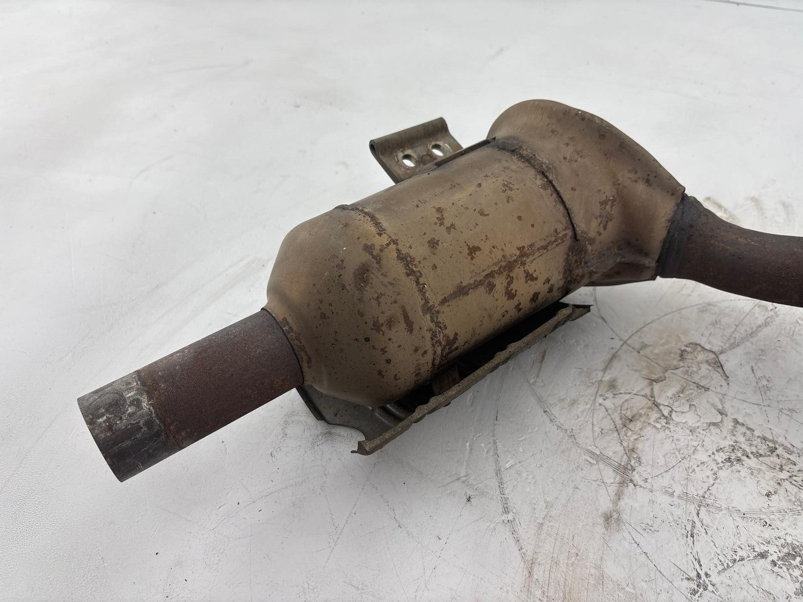 2000 - 2004 Porsche Boxster Left Side Exhaust Catalytic Converter OEM