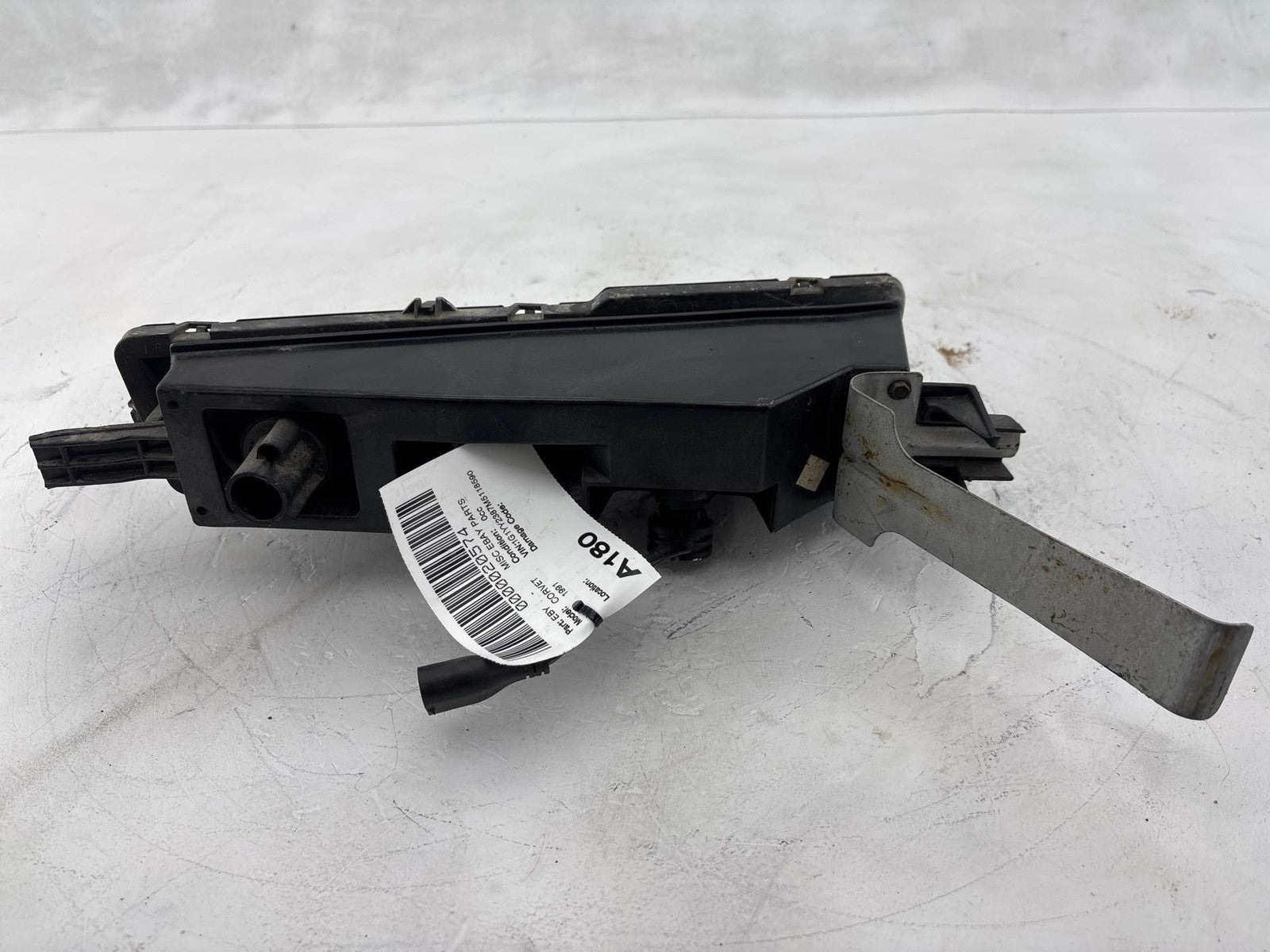 1991-1996 Chevrolet Corvette Front Left Fog Light Lamp OEM