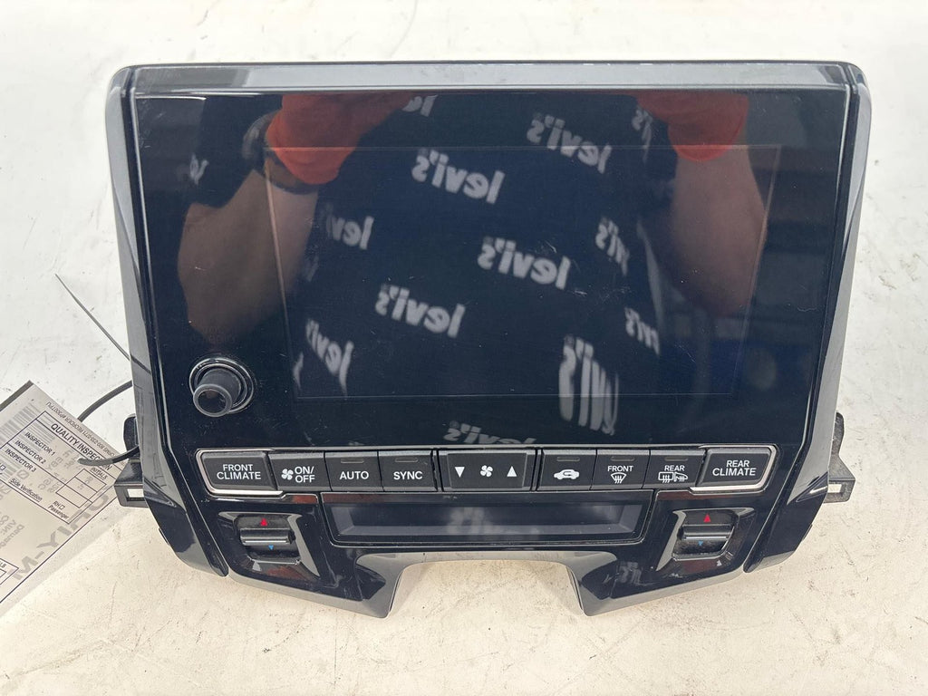 18-20 HONDA ODYSSEY DISPLAY SCREEN RADIO COMMAND HEAD UNIT CLIMATE CONTROLS OEM