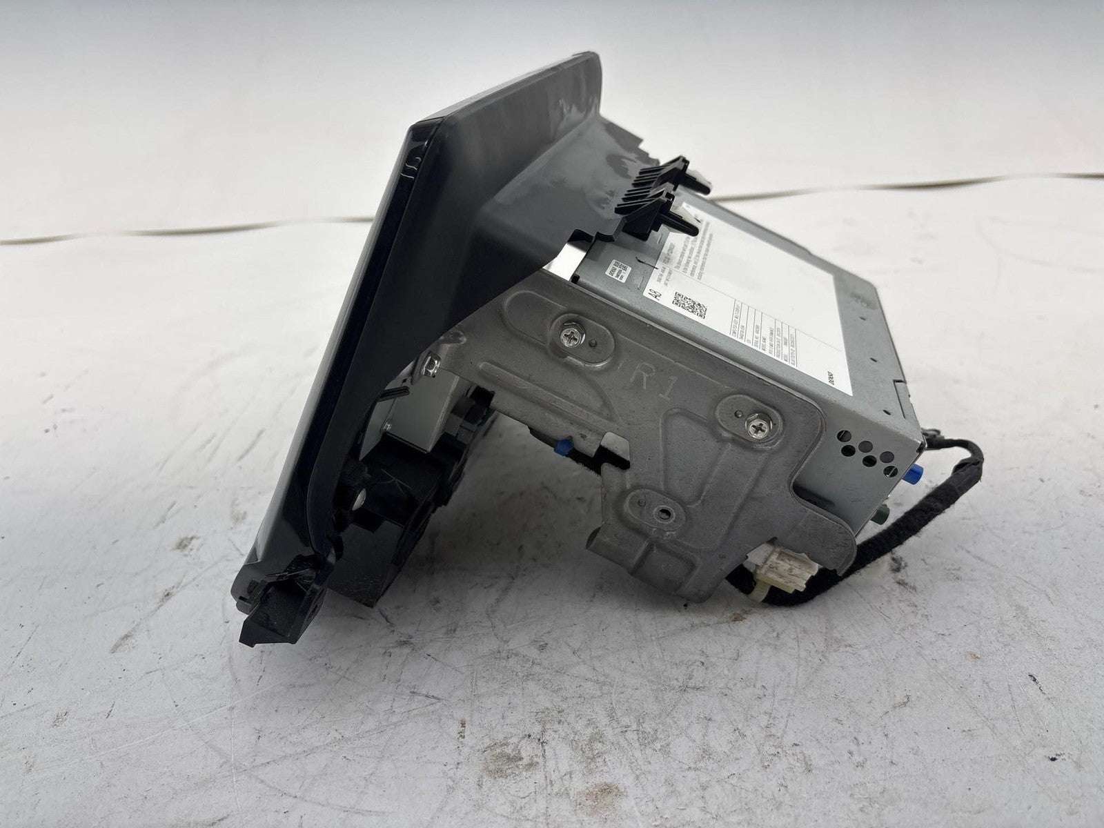 18-20 HONDA ODYSSEY DISPLAY SCREEN RADIO COMMAND HEAD UNIT CLIMATE CONTROLS OEM