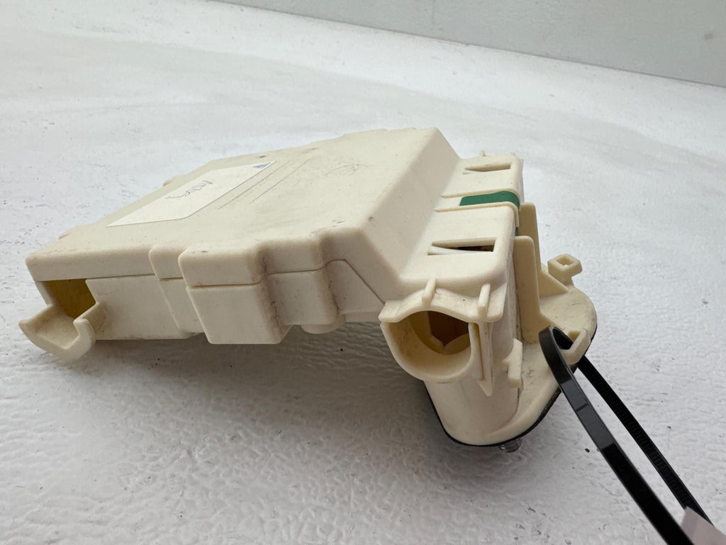 1997-2004 Porsche Boxster Fuse Box Power Distribution Relay OEM