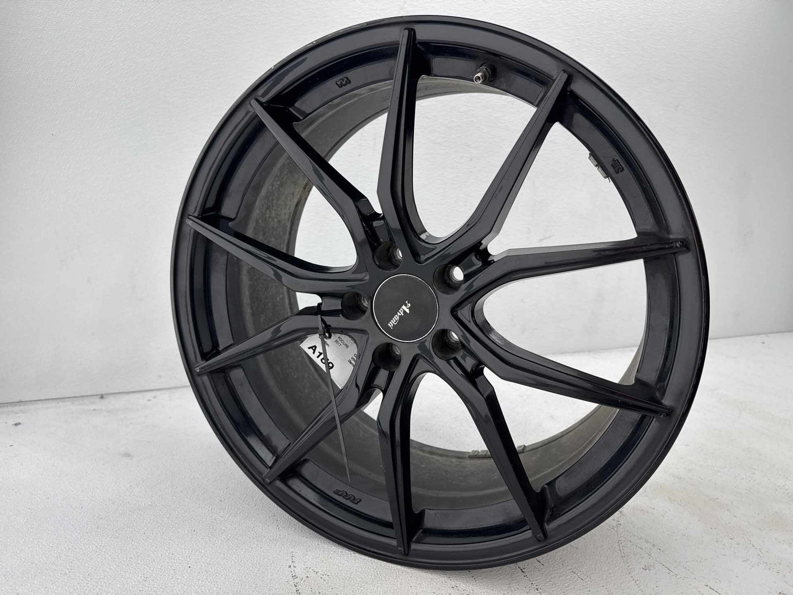 16-18 Ford Focus RS Wheel Rim 19x8.5J OEM