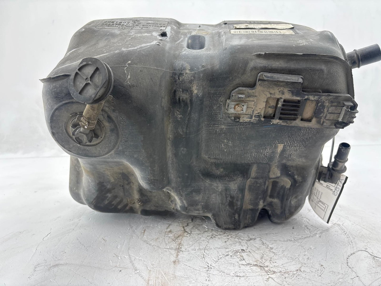 16-23 DODGE RAM PICKUP 3500 6.7L Cummins Tank-Diesel Exhaust Fluid OEM