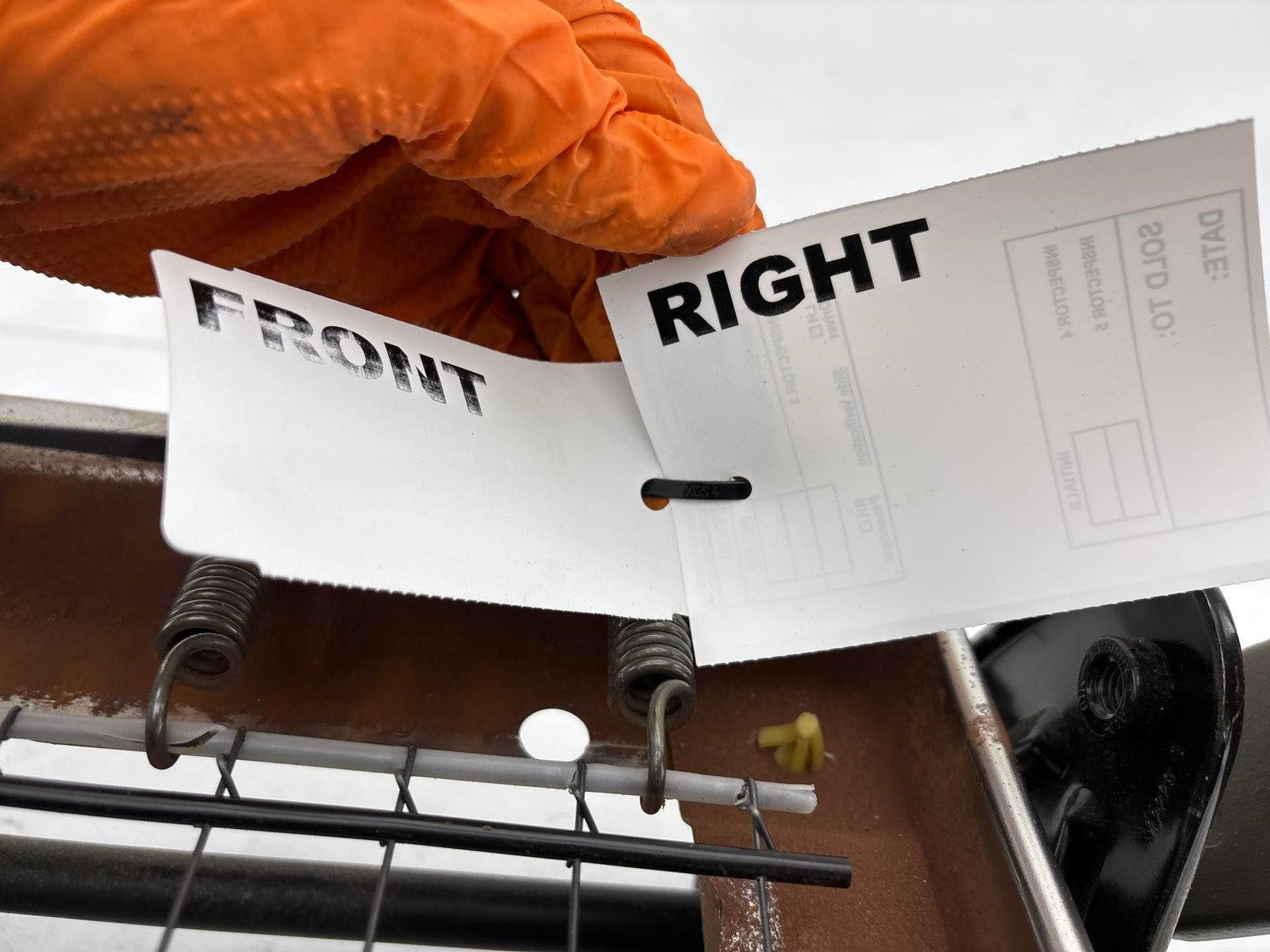 03-07 HUMMER H2 Front Right Passenger Side Lower Track Seat Frame W/Motor Oem