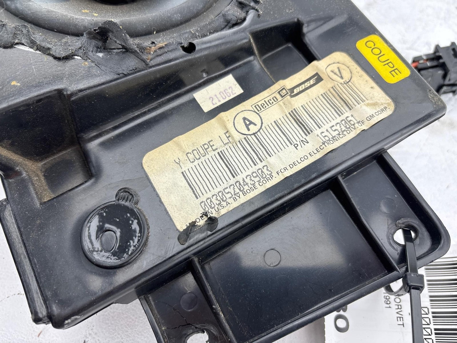 1990-1996 Chevrolet Corvette Front Left Bose Speaker Amplifier OEM