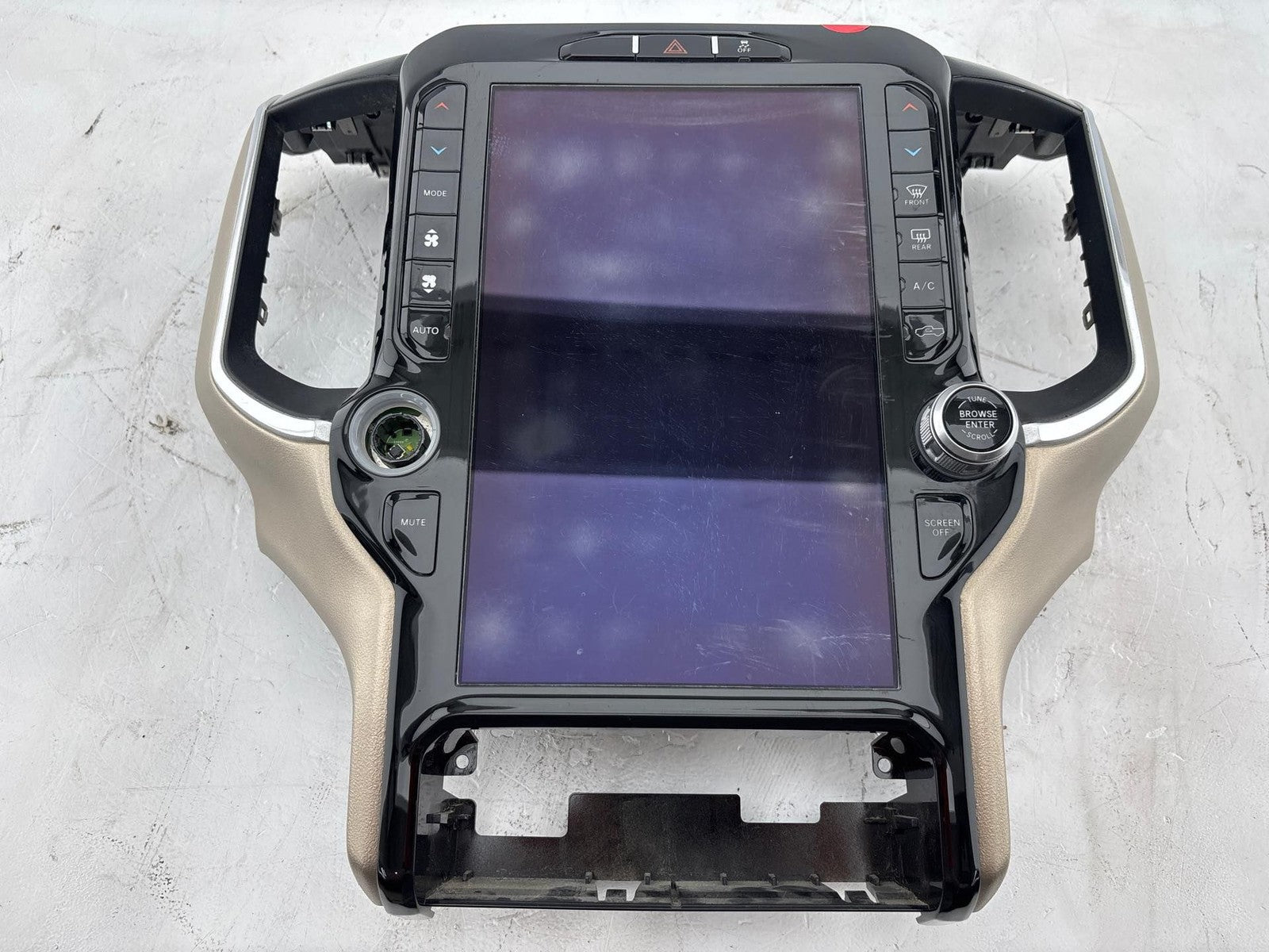 19-20 Ram 3500 Pickup 6.7L Diesel Player Radio Navigation Display OEM