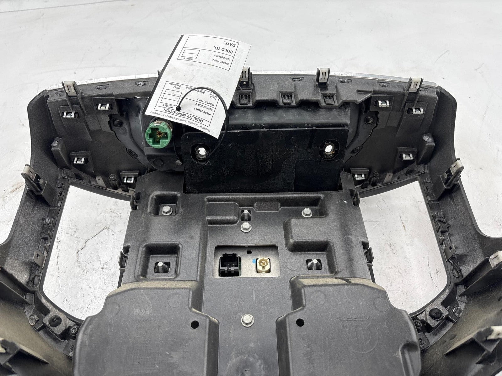 19-20 Ram 3500 Pickup 6.7L Diesel Player Radio Navigation Display OEM