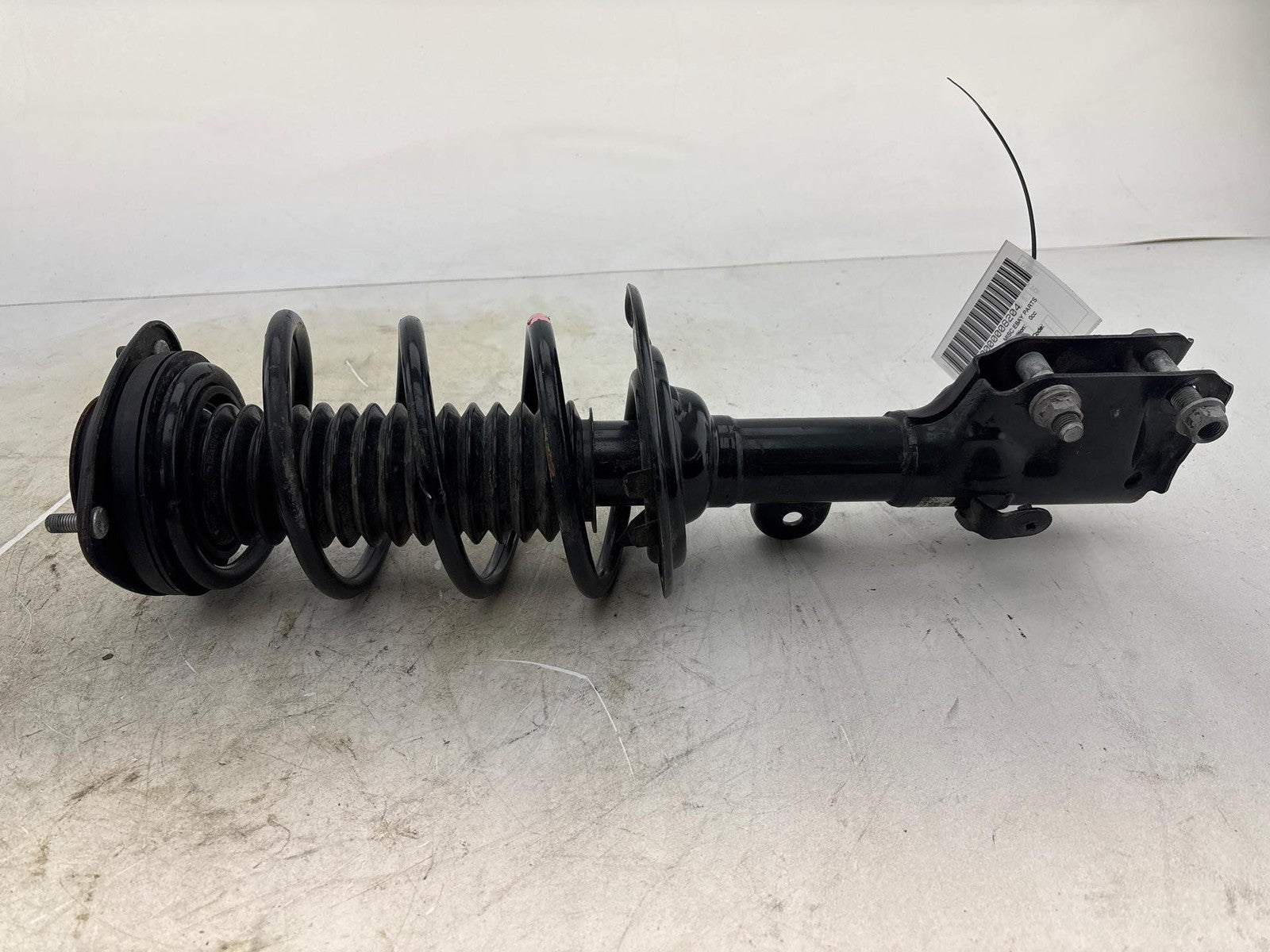 18-23 SUBARU XV CROSSTREK FRONT LEFT DRIVER SIDE SHOCK STRUT ABSORBER OEM
