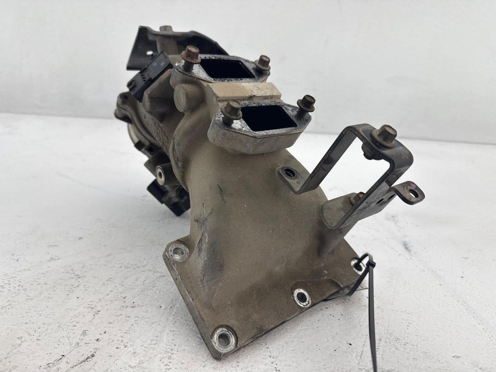 13-23 Dodge Ram 3500 Diesel 6.7L Turbo EGR Manifold Elbow 5293508 OEM