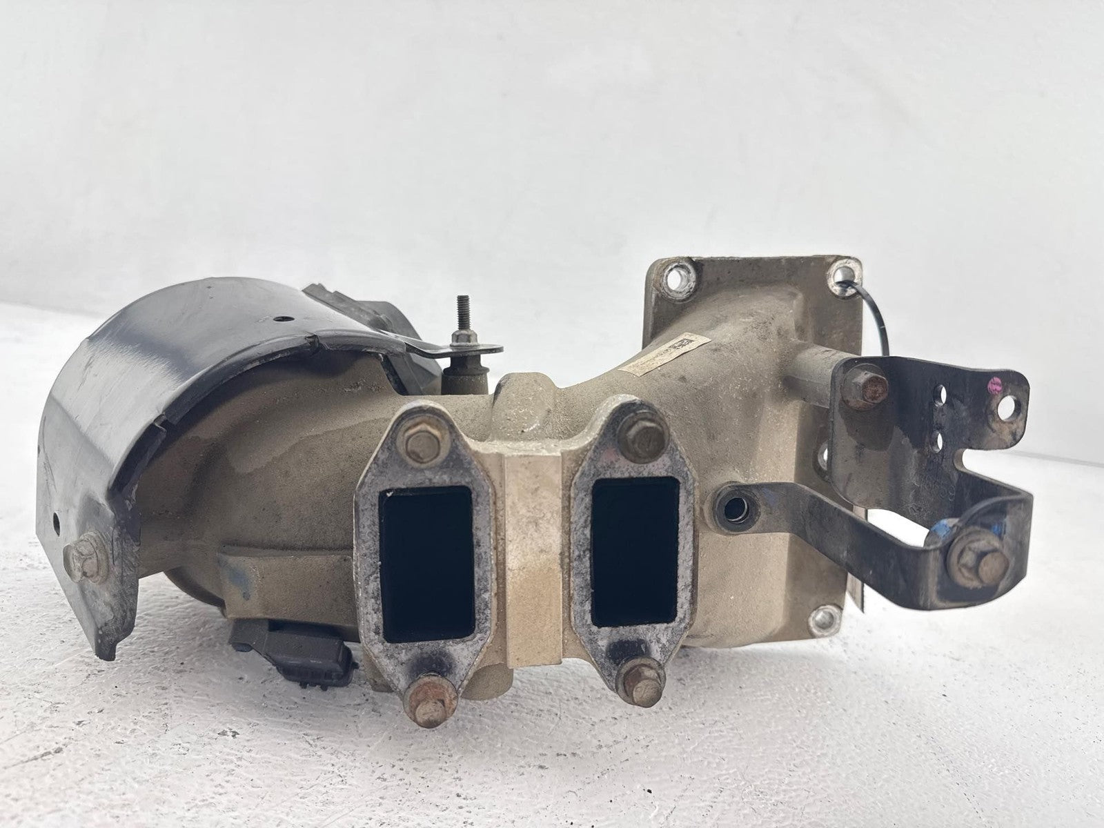 13-23 Dodge Ram 3500 Diesel 6.7L Turbo EGR Manifold Elbow 5293508 OEM