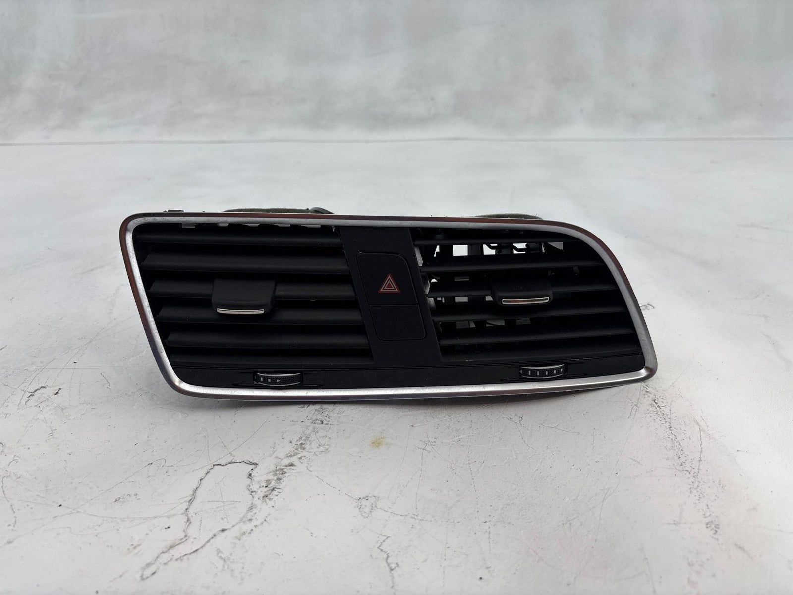 15- 18 Audi Q3 Front Center Dashboard AC A/C Air Vent Grill w/ Hazard Switch OEM