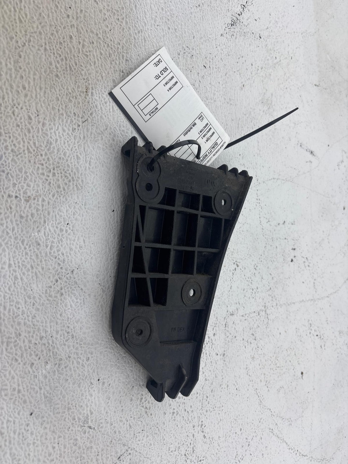 1994-2001 Audi S4 A4 Front Right Bumper Guide 8D0 807 284 OEM