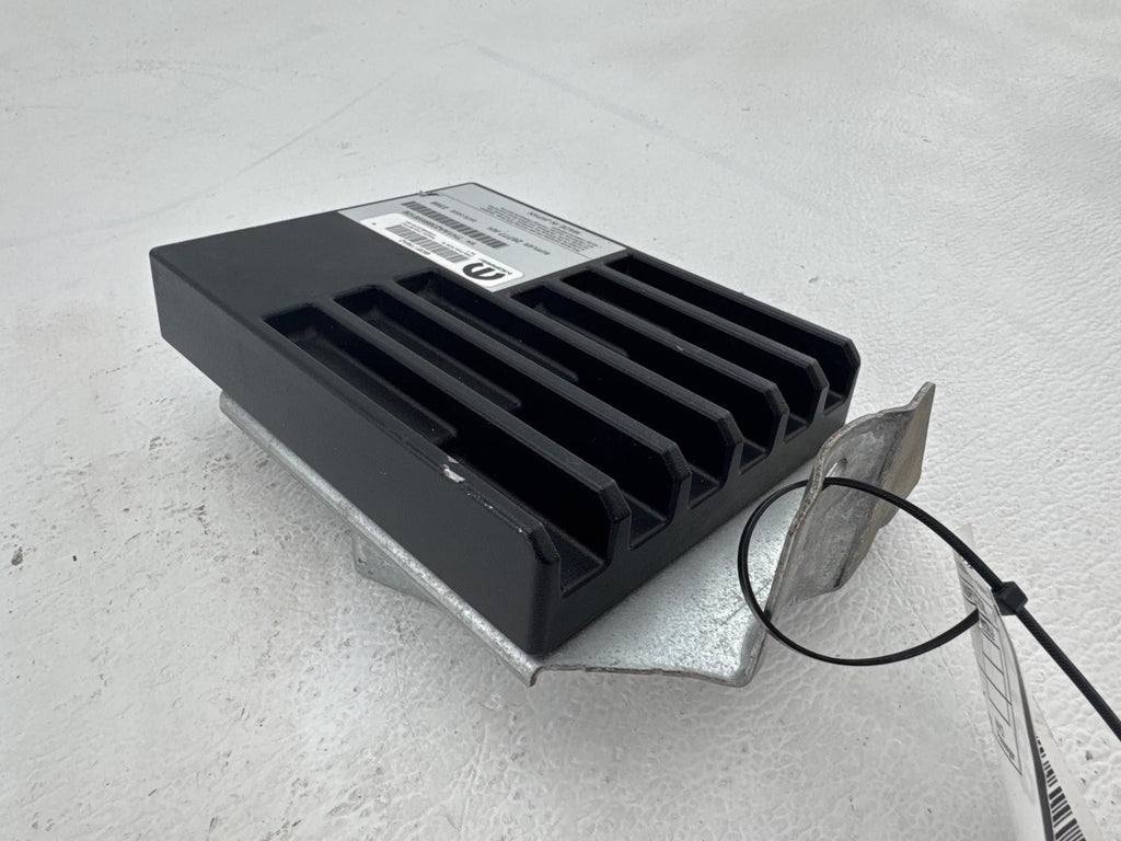 19-20 Dodge Ram 2500 3500 Radio Amplifier OEM