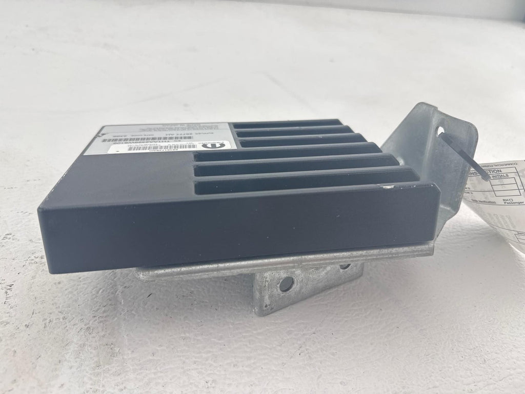 19-20 Dodge Ram 2500 3500 Radio Amplifier OEM