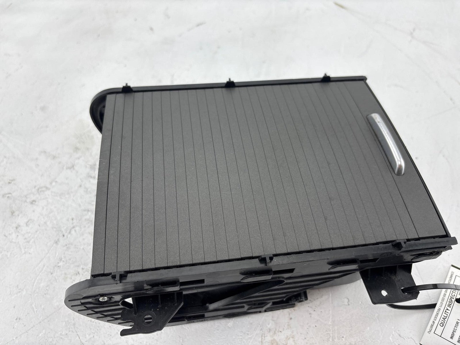 12-19 LR Range Rover Evoque L538 Center Console Roller Storage Cup Holder OEM