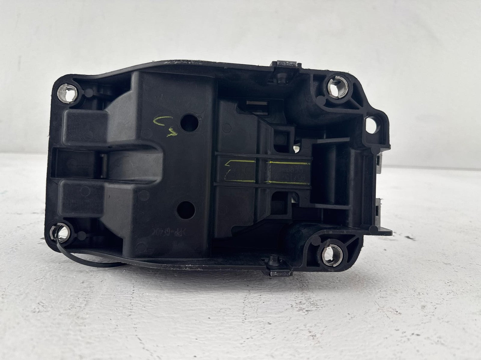 13-16 FORD FUSION At Transmission Floor Gear Shifter OEM GC62A