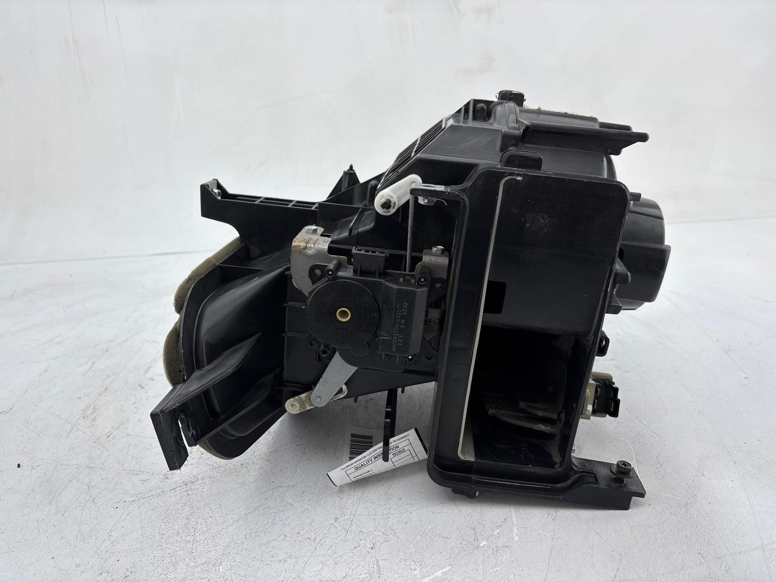 03-08 Honda Pilot A/C Blower Motor Rear Back Air Condition Fan Wheel Housing OEM