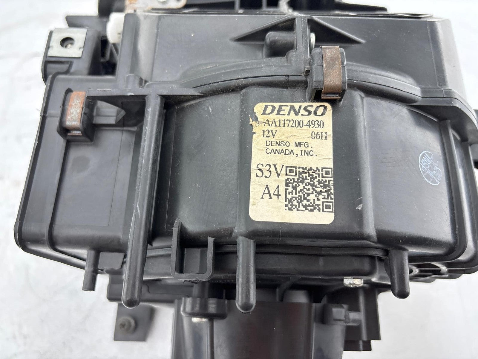 03-08 Honda Pilot A/C Blower Motor Rear Back Air Condition Fan Wheel Housing OEM