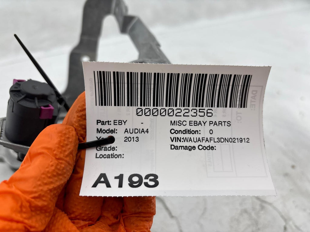 08-18 Audi A4 A5 Q5 Gas Accelerator Throttle Pedal & Brake Pedal Assembly OEM