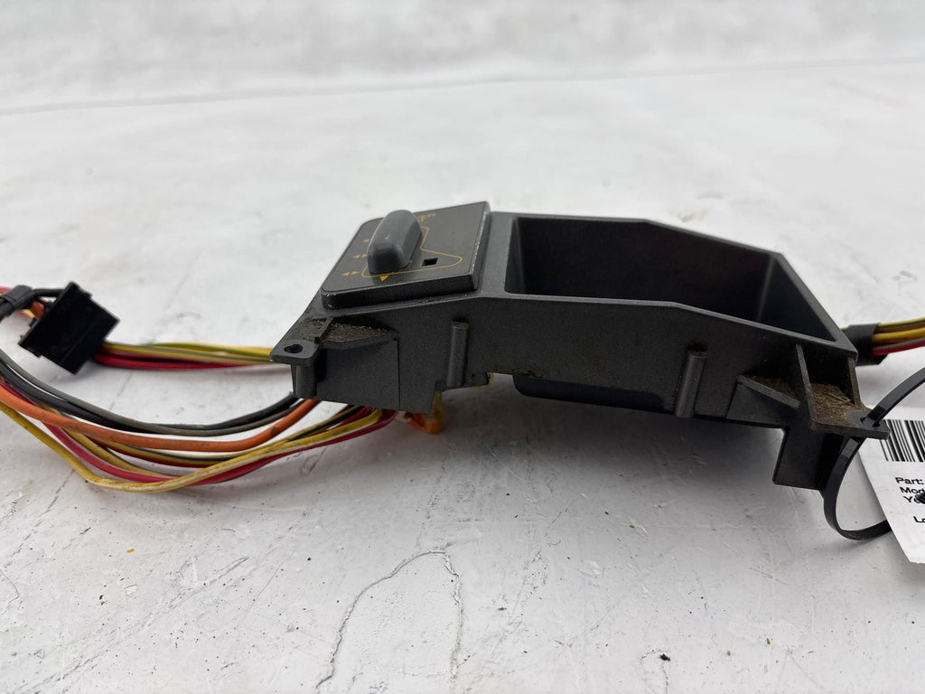 1990-1991 Chevrolet Corvette Front Left Side Power Seat Control Switch OEM