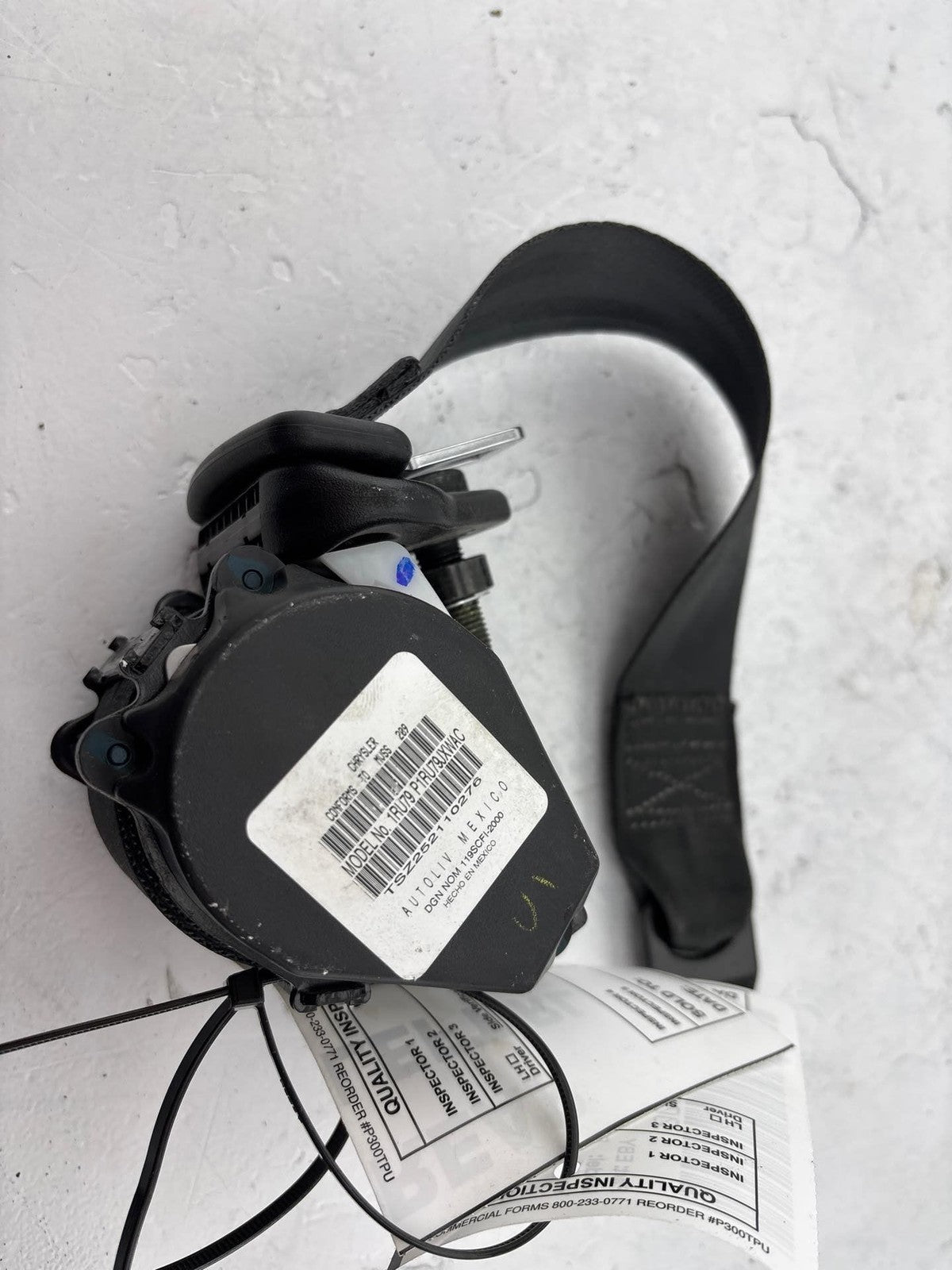 12-19 Fiat 500 Rear Left Seat Belt OEM