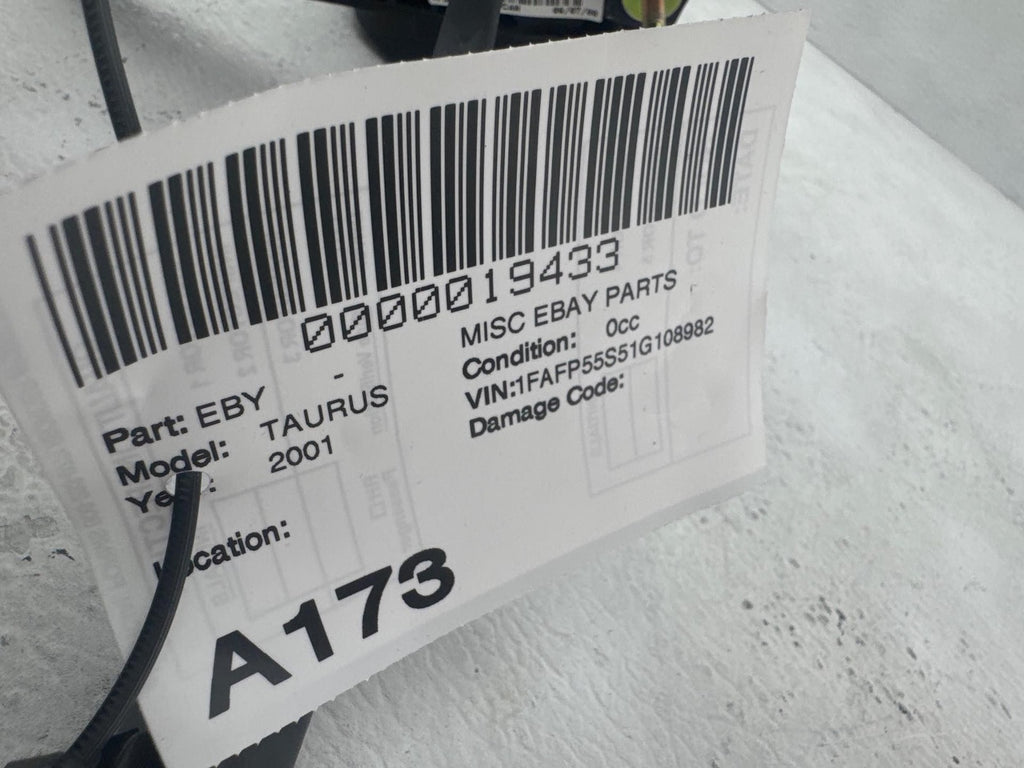 2000-2007 Ford Taurus Front Left Exterior Door View Mirror OEM