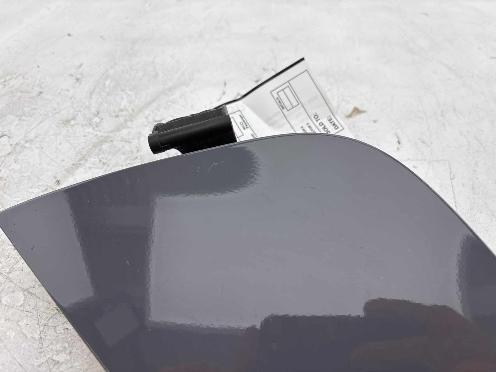 17 FORD FOCUS RS Fuel Tank Door OEM STEALTH GRAY