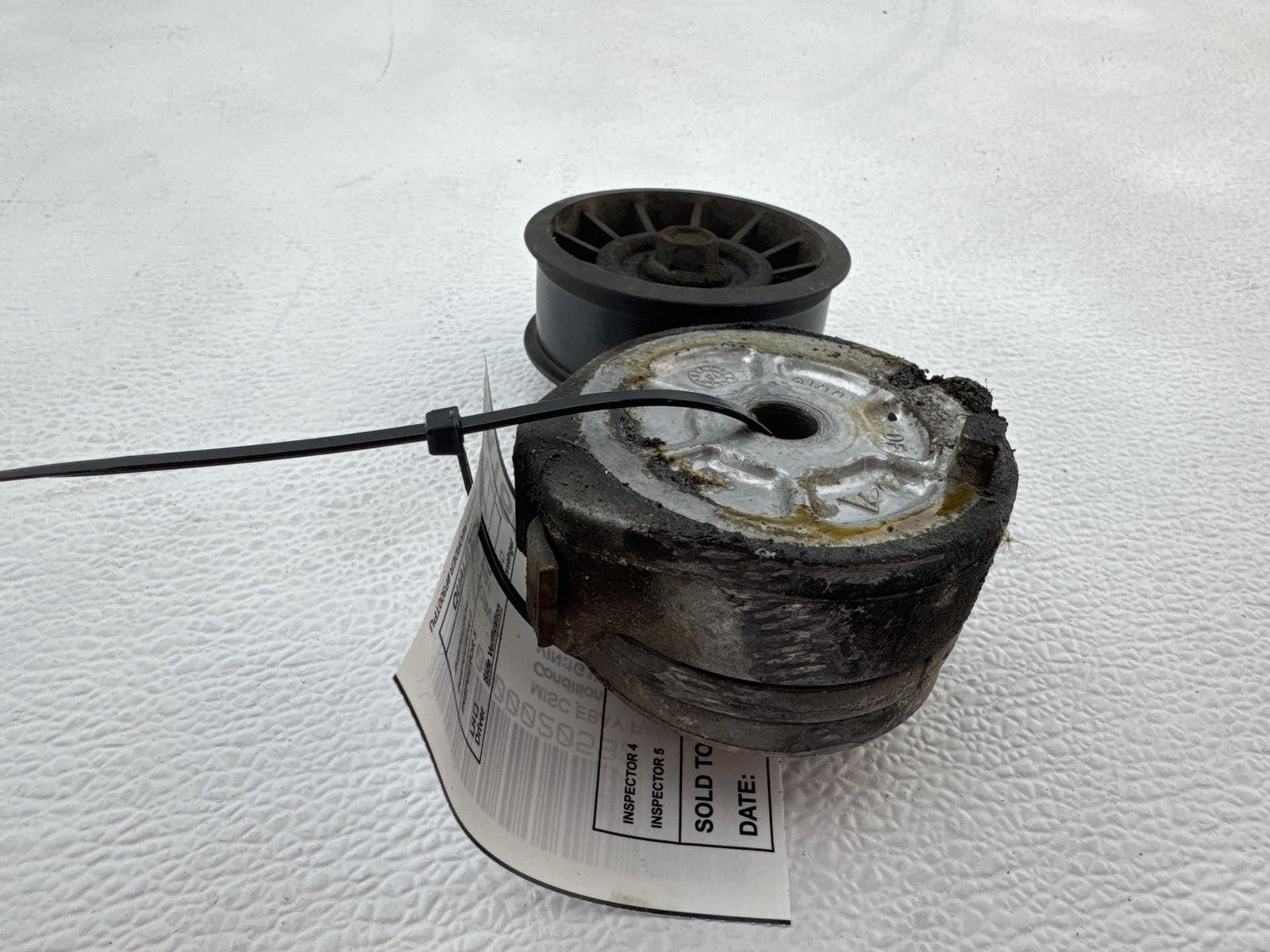 1988-1991 Chevrolet Corvette Belt Tensioner w/Pulley OEM 10055897