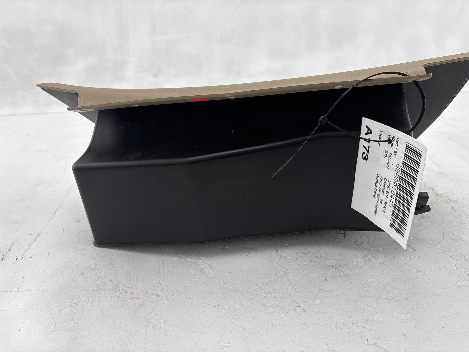 2000-2007 Ford Taurus Dash Glove Box Storage Compartment OEM