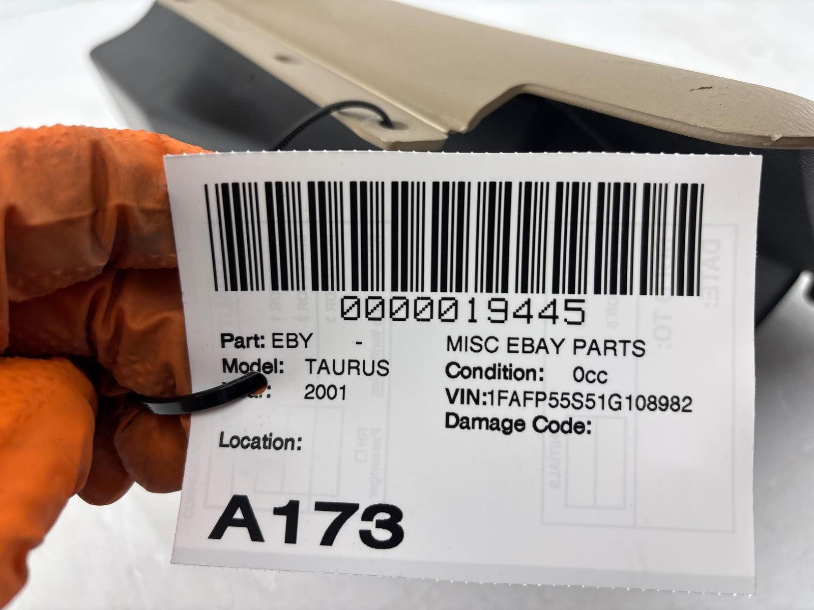 2000-2007 Ford Taurus Dash Glove Box Storage Compartment OEM