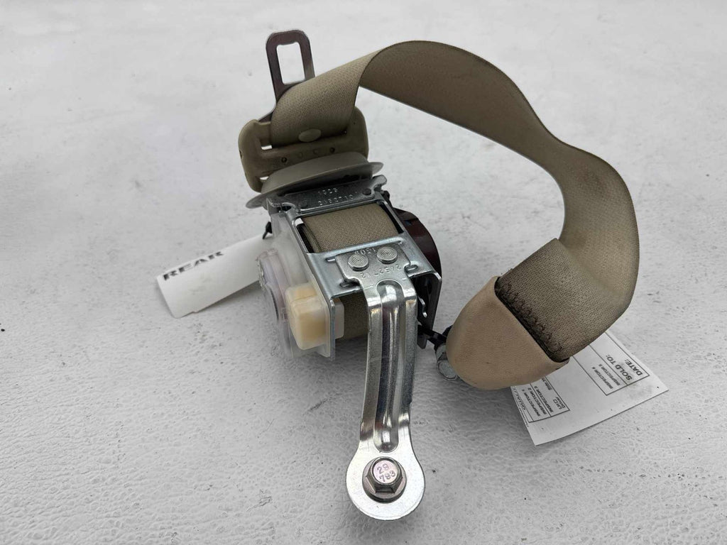 13- 20 Infiniti QX60 JX35 Rear Right Side 2nd Second Row Seat Belt Retractor OEM