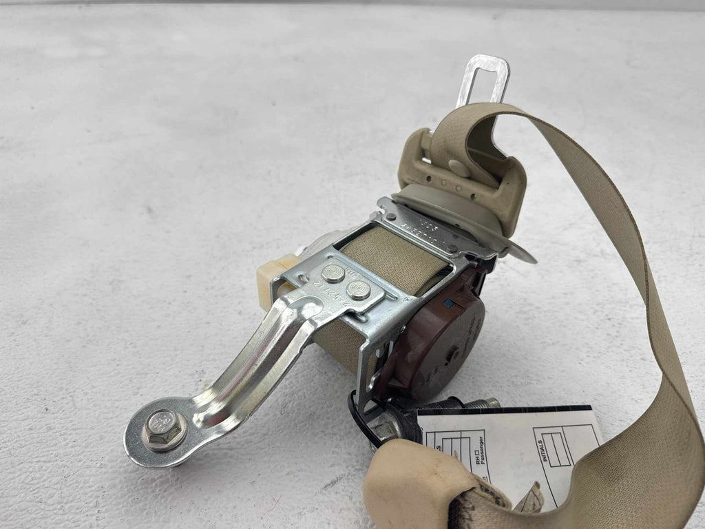 13- 20 Infiniti QX60 JX35 Rear Right Side 2nd Second Row Seat Belt Retractor OEM