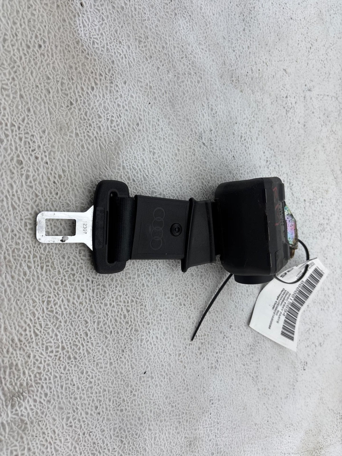 2000-2002 Audi S4 Rear Center Seat Belt OEM