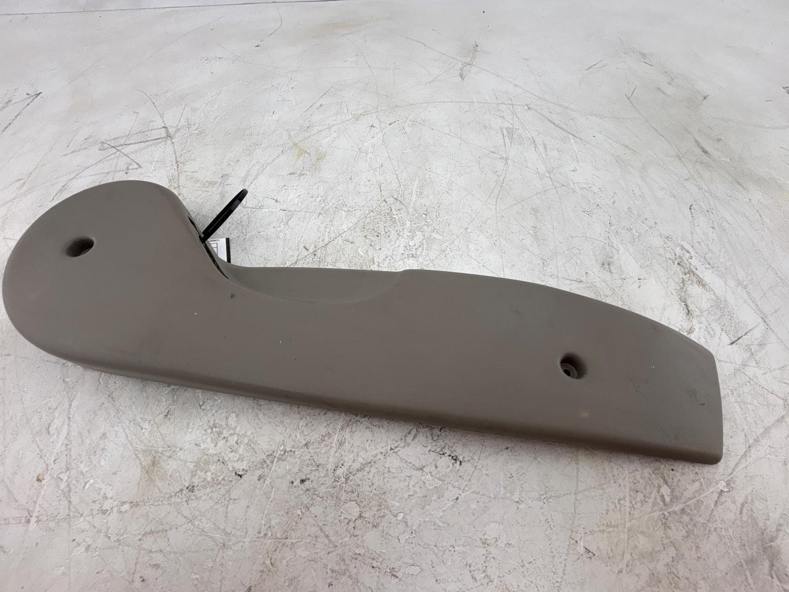 00-02 Saturn SW2 Front Driver Side Seat Switch Outer Trim Cover Panel Right