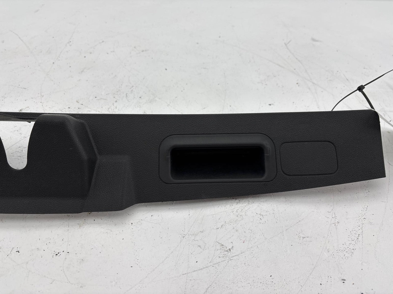 07-12 Mercedes GL450 Trunk Tailgate Handle Lock Latch Cover Trim OEM 1647400130