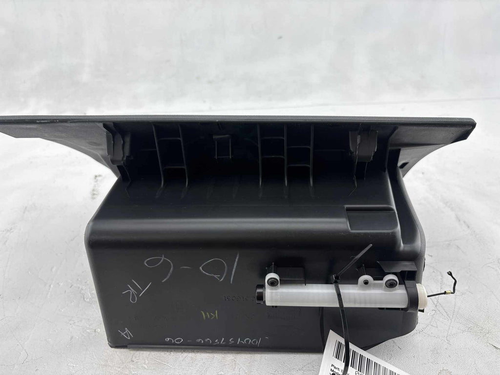 16-18 Ford Focus RS Dash Glove Box Storage Compartment OEM
