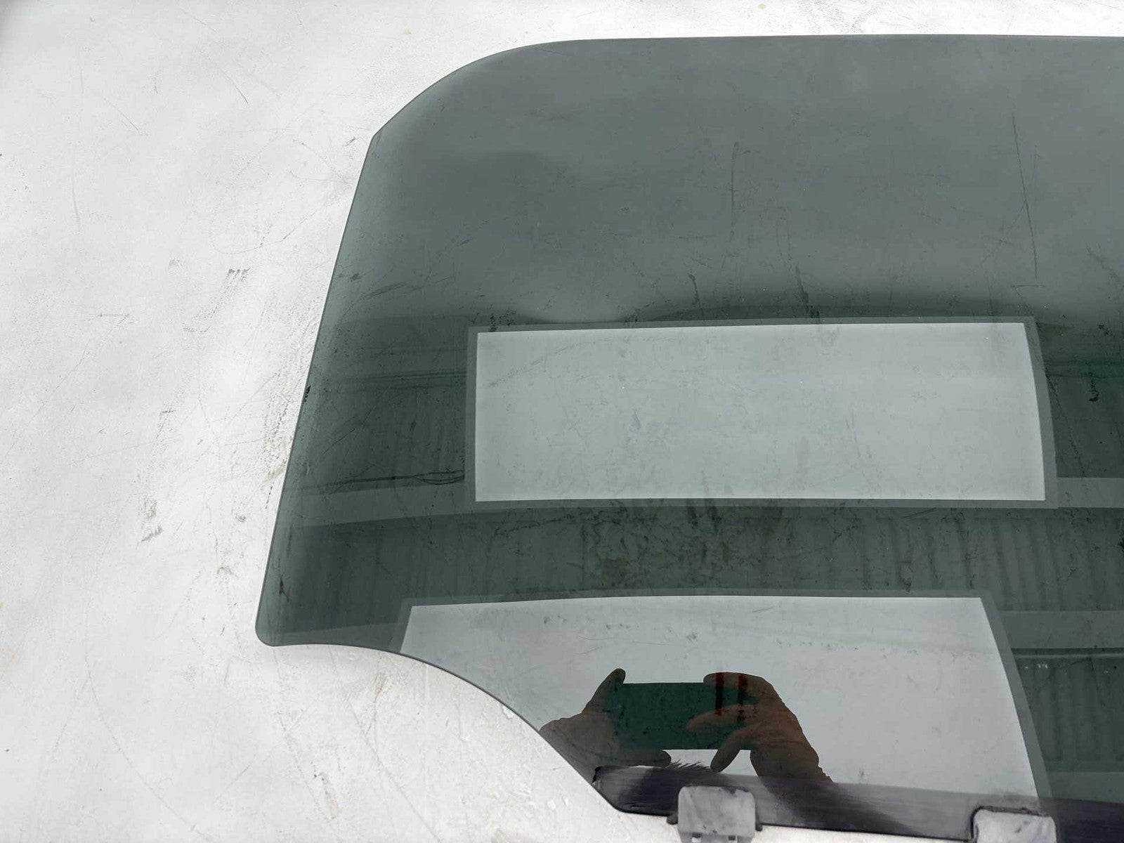 07-17 Gmc Acadia GMC Rear Right Passenger Side Door Window Glass OEM