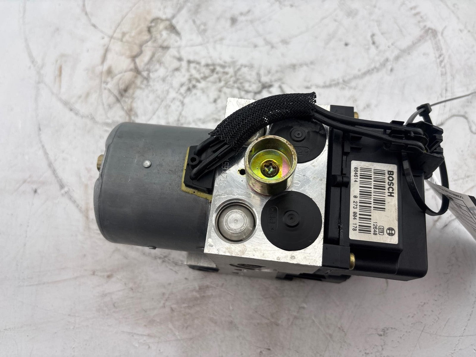 19997-2000 Porsche Boxster ABS Anti Lock Brake Pump Module OEM
