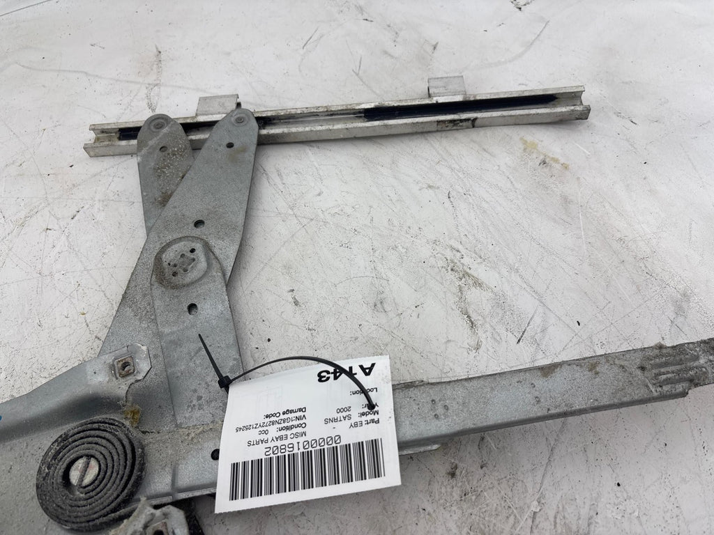 00-02 Saturn SW2 Front Passenger Side Door Window Regulator