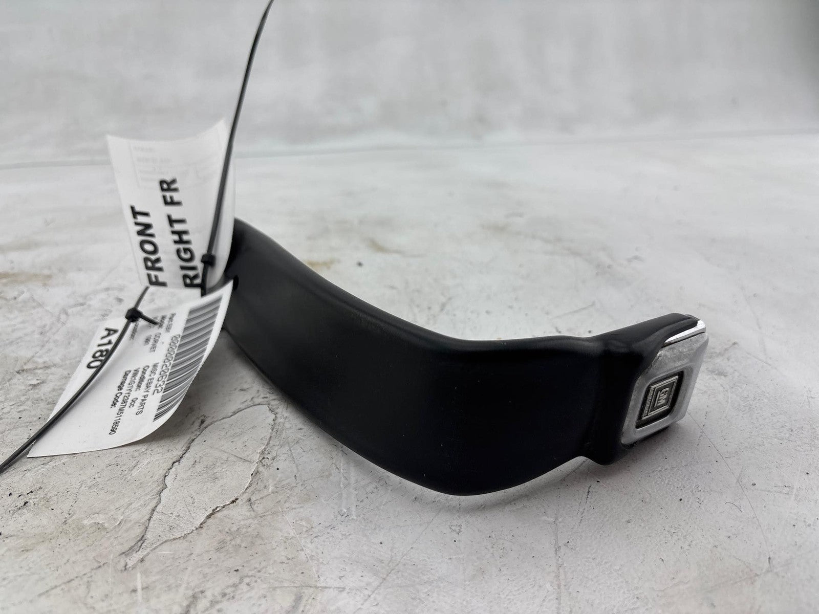 1984-1996 Chevrolet Corvette Front Right Seat Belt Buckle OEM