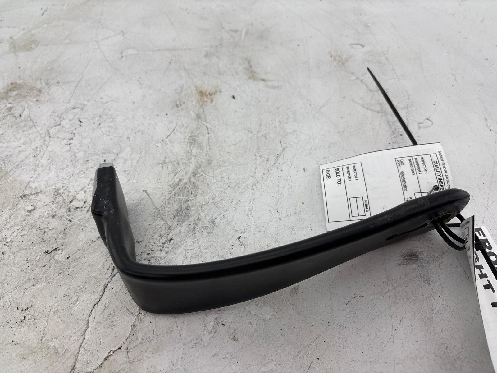 1984-1996 Chevrolet Corvette Front Right Seat Belt Buckle OEM